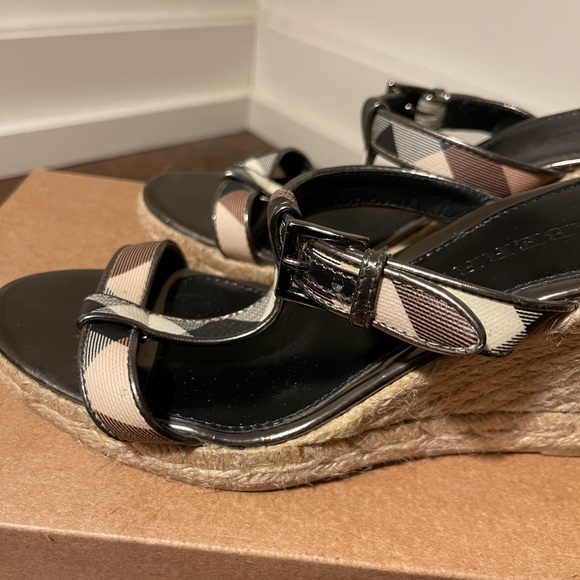 Burberry Wedge Sandal - Picture 2 of 8